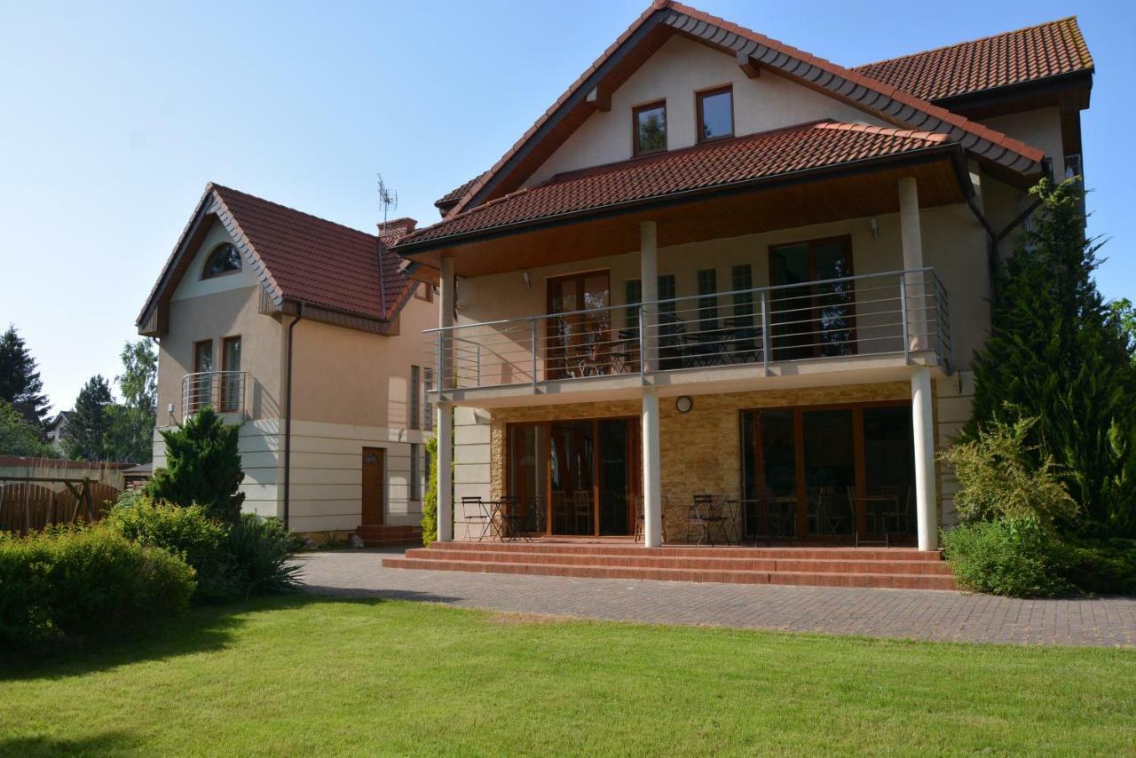 Mare Homestay Debki